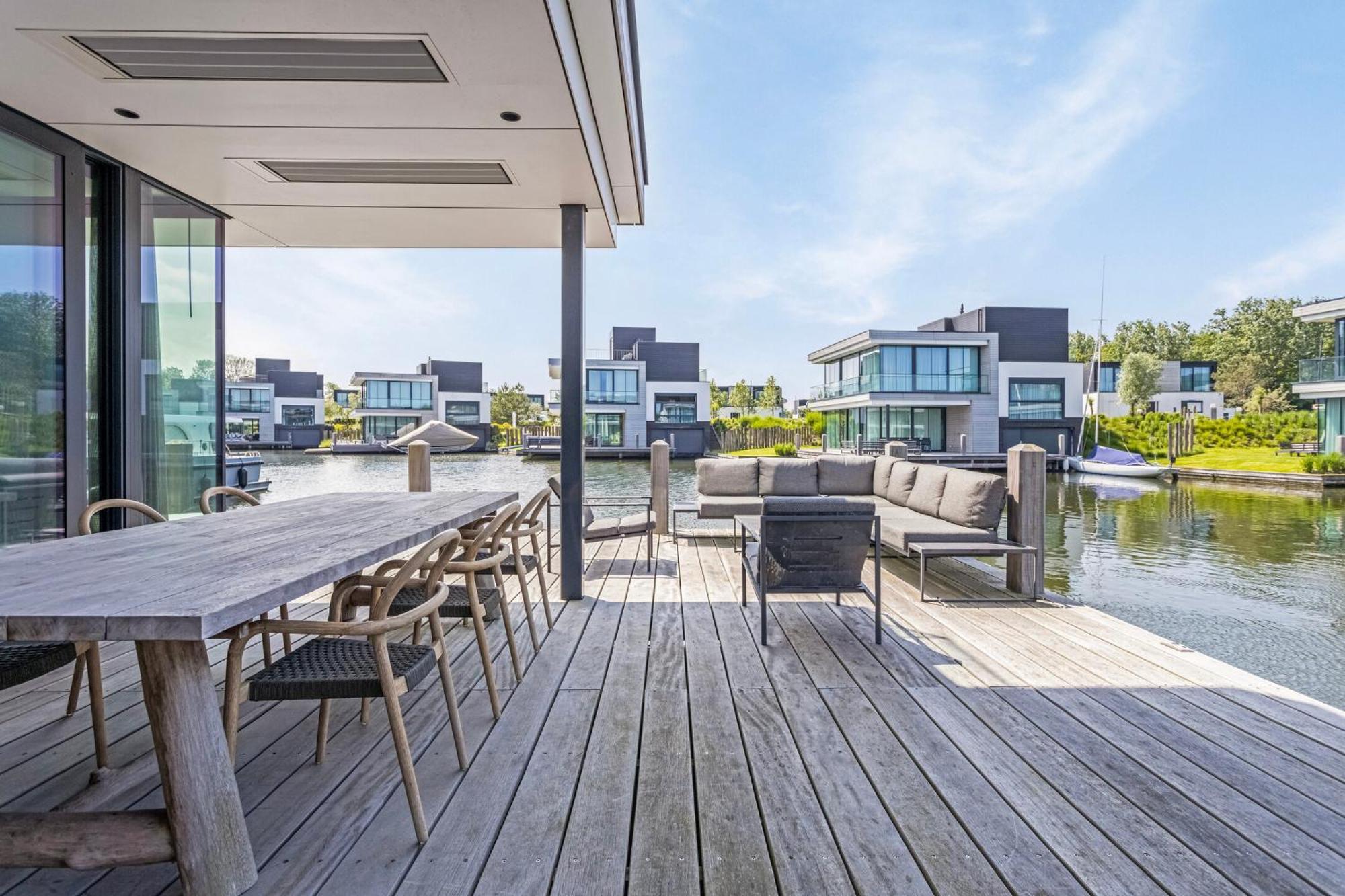 Lake House With Dock At Lake Veere, Zeeland Arnemuiden Exterior foto